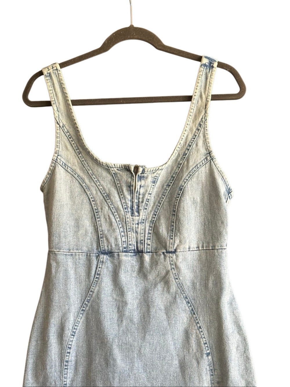 Mermaid Fitted Acid Wash Denim Midi Dress with Front Slit. Medium - Picture 6 of 14